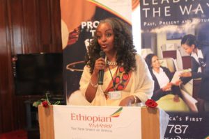 Hanna Atnafu Managerin, Unternehmenskommunikation, Ethiopian Fluggesellschaften