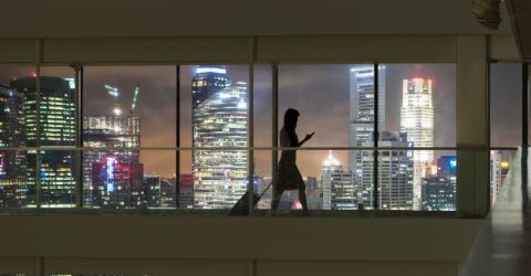 Amadeus Strengthens Commitment to AI Innovation in Hospitality with hivr.ai