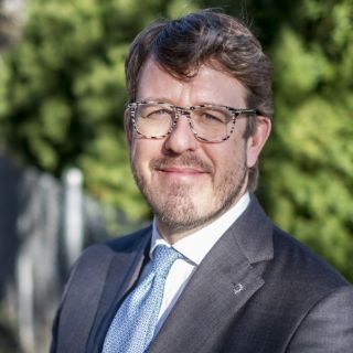 Headshot of Luca Pronzati