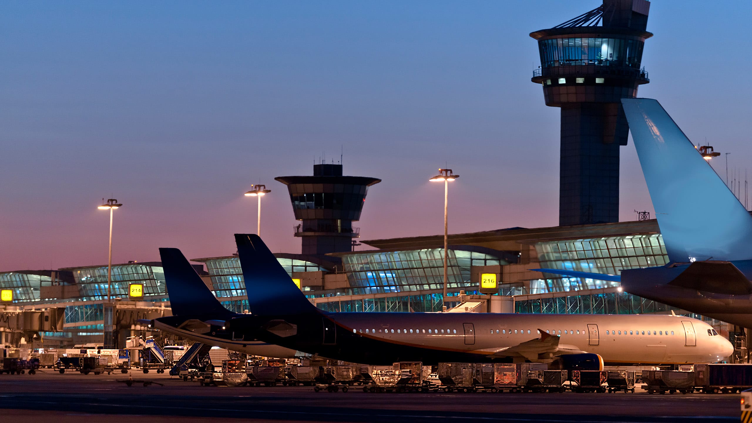 What Are The Types Of Airport Terminal