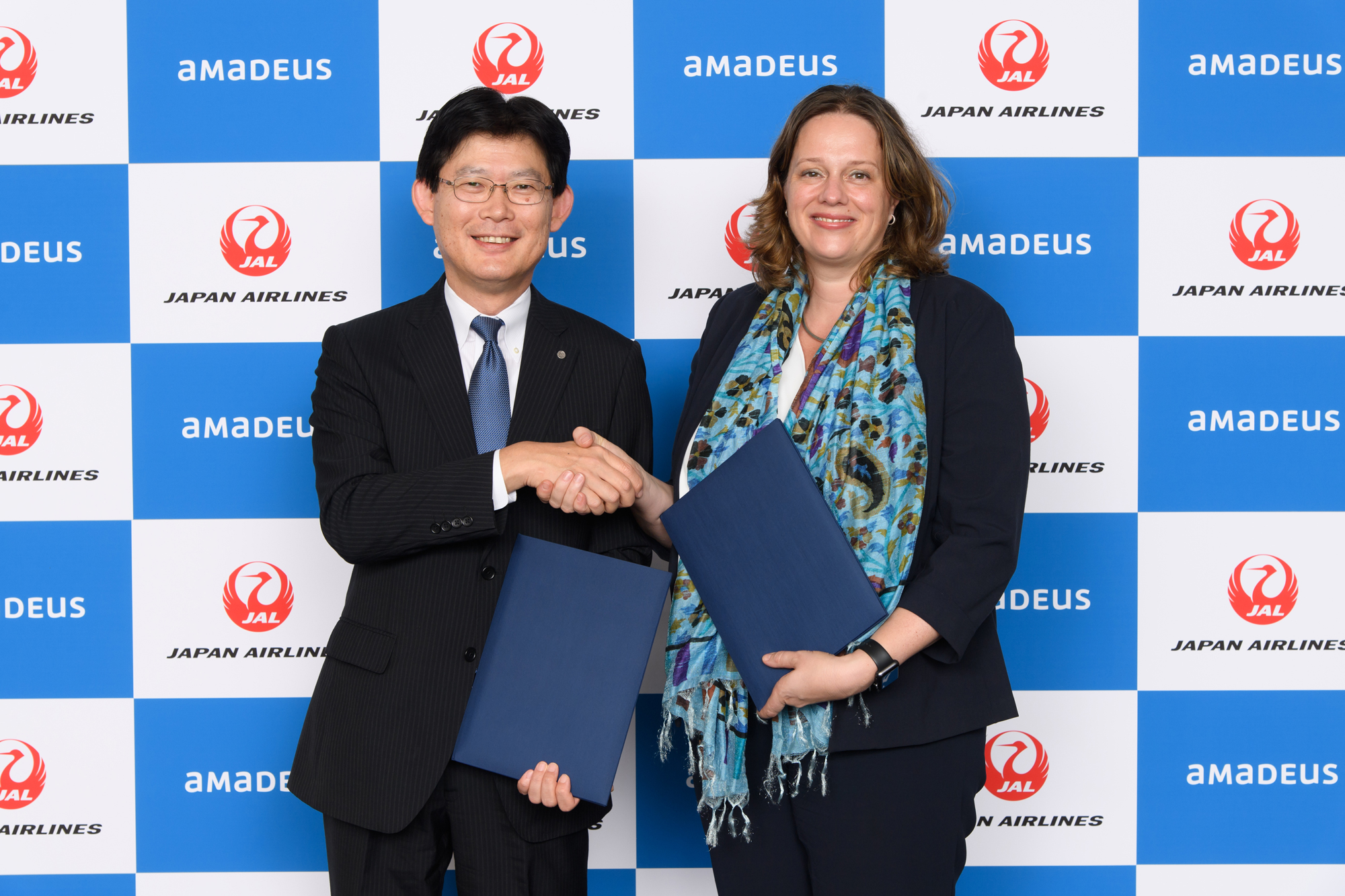 Japan Airlines And Amadeus Expand Partnership To Deliver New